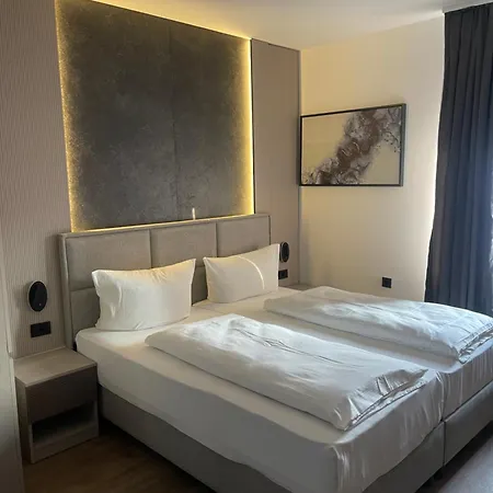 Hotel Heidelux *